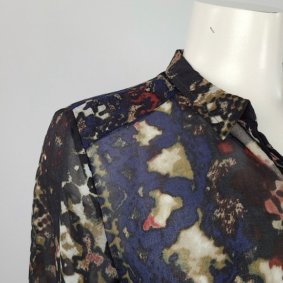 Sandwich Fashion Front Button Sheer Pattern Blouse - Picture 4 of 10